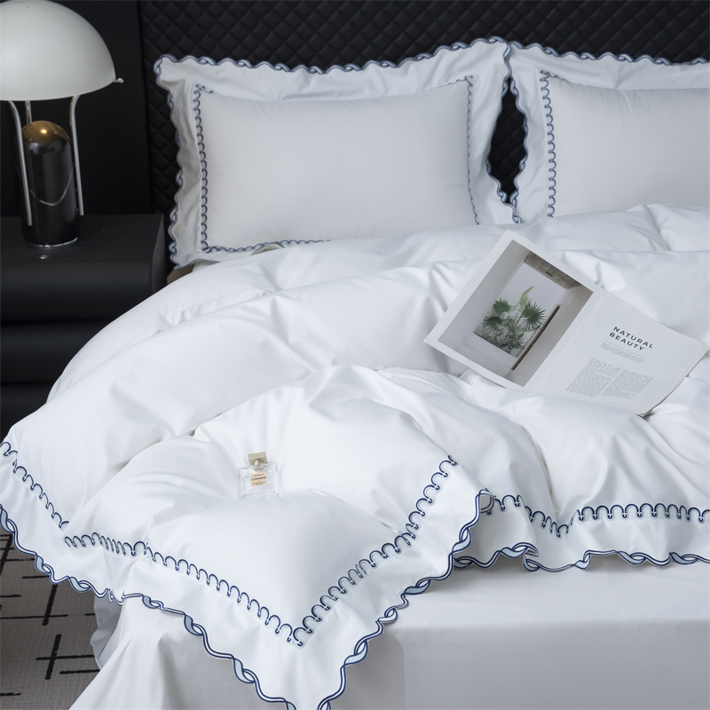 Udsøgt broderi snit design 350TC bomuld satin sengetøj sæt Udsøgt broderi snit design 350TC bomuld satin sengetøj sæt
