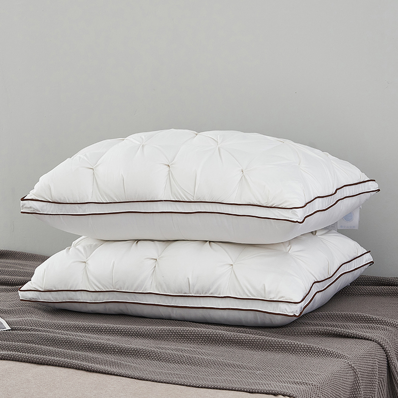 Gåsedunsfyldning Twisted Technology Pude Gåsedunsfyldning Twisted Technology Pude