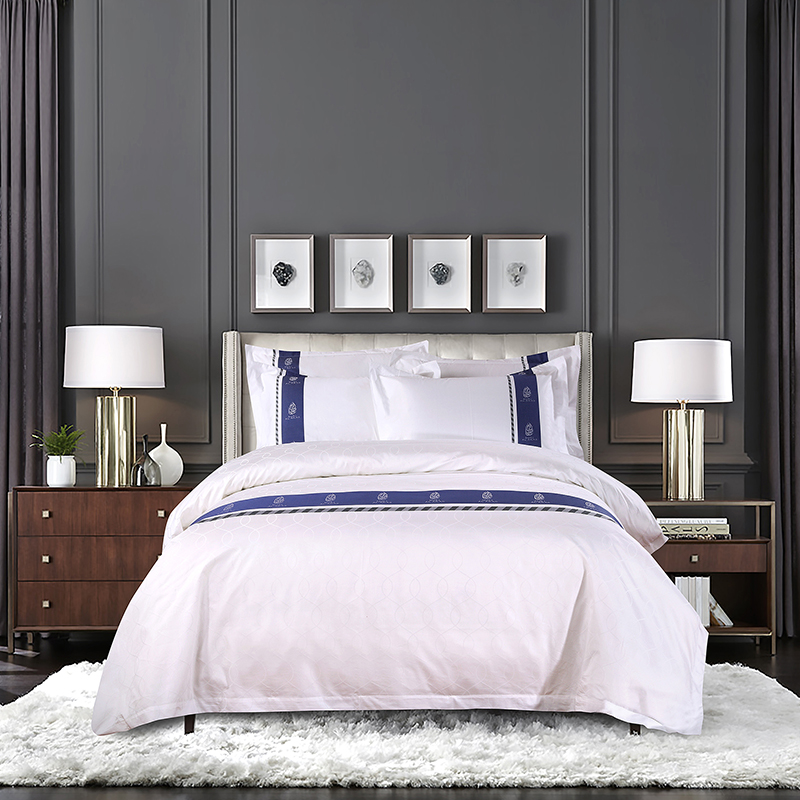 Garnfarvet tilpasset logo 100% bomuld Sengesæt