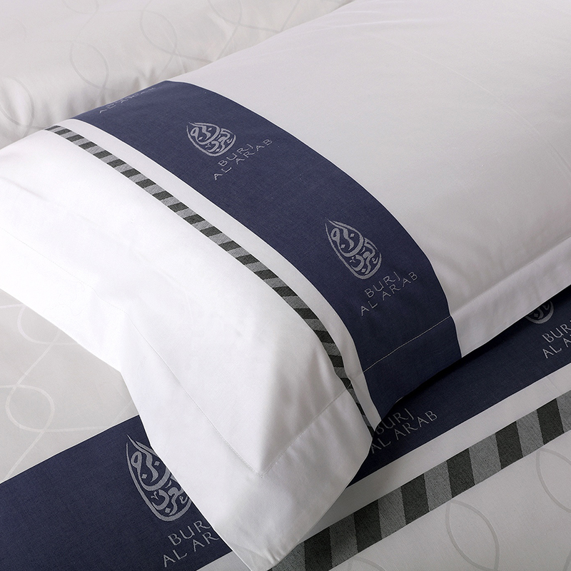 Garnfarvet tilpasset logo 100% bomuld Sengesæt Garnfarvet tilpasset logo 100% bomuld Sengesæt